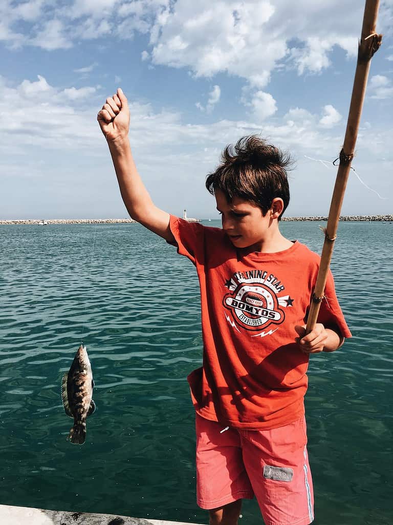 Family Fishing Fun: Kid-Friendly Fishing Spots on Lake Erie